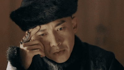 穿上龍袍也不像皇帝！朱亞文似太監，霍建華苦瓜相，張藝興太拉胯