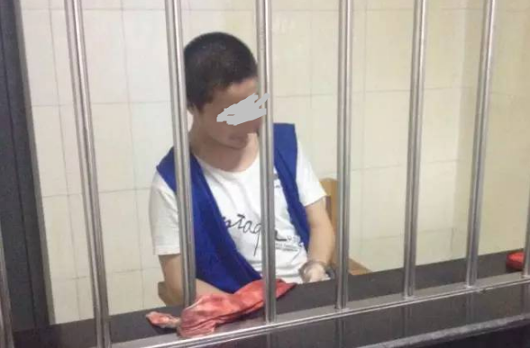 一群平均年齡17歲的少年，犯下大錯自毀前途，事情原因引人深思