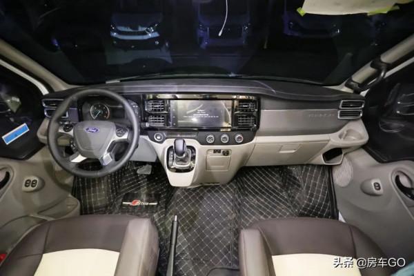 適合年輕人創業的房車!可2人舒適旅行,車內還有獨立辦公室? 適合年輕人創業的房車!可2人舒適旅行,車內還有獨立辦公室?