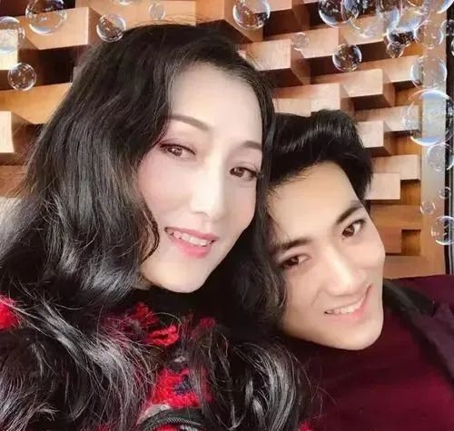 中國8大美人今昔顏值對比，有人整容顏垮，有人優雅老去，差距大