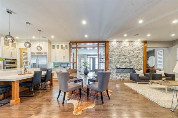 900萬買加拿大的大別墅不香麼