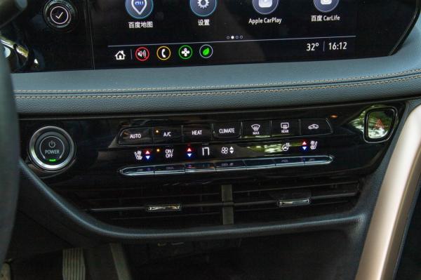 沉穩的“小快靈” 試駕體驗別克微藍7