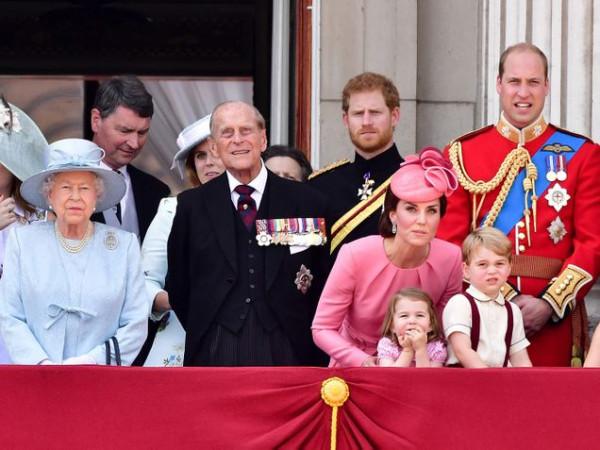 BBC與王室關係創新低,因協助Netflix重現戴妃採訪場景再惹怒威廉 BBC與王室關係創新低,因協助Netflix重現戴妃採訪場景再惹怒威廉