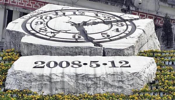 男友被判無期,她執意要等,這其中還藏著另一段銘心刻骨的愛情 男友被判無期,她執意要等,這其中還藏著另一段銘心刻骨的愛情