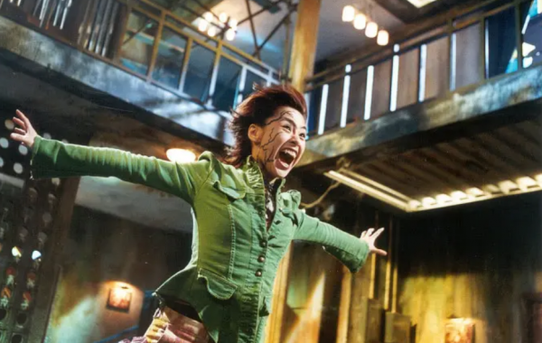 甄子丹、成龍聯手，用一部奇幻片，開啟楊受成的“英皇電影時代”