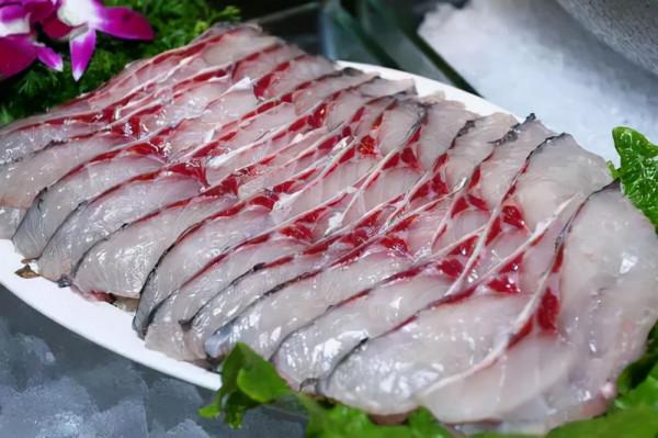 17歲少女食用生食腸道佈滿寄生蟲,為啥最好不吃生食?2個危害 17歲少女食用生食腸道佈滿寄生蟲,為啥最好不吃生食?2個危害