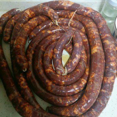 好吃的爆炸的麻辣風乾腸，沒有它我就不吃飯