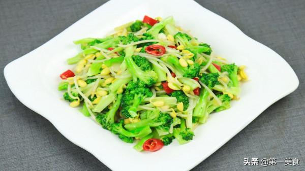 西蘭花炒豆芽怎麼做才好吃,廚師長教你正確做法,清脆爽口又翠綠 西蘭花炒豆芽怎麼做才好吃,廚師長教你正確做法,清脆爽口又翠綠