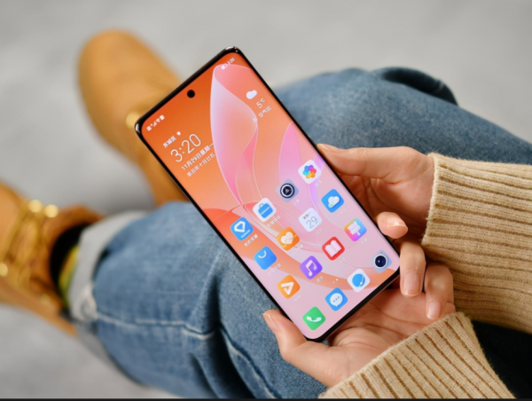 2021最佳自拍手機推薦，顏值手感都線上，別再說你自拍不好看了