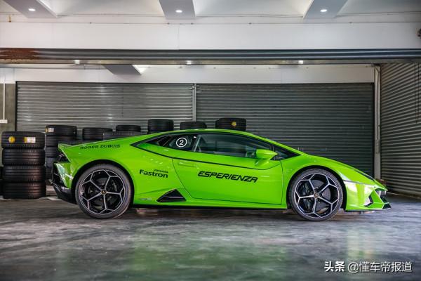 試駕|速度和聲浪讓你激情澎湃 蘭博基尼三款車型賽道體驗 試駕|速度和聲浪讓你激情澎湃 蘭博基尼三款車型賽道體驗