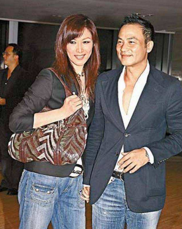 任達華：因愛不要孩子，50歲看到女兒時熱淚盈眶，愛妻子更愛女兒