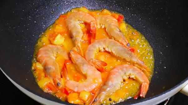 入秋了，多吃這道燉菜，少油少鹽營養高，熱熱乎乎一大鍋，太香了