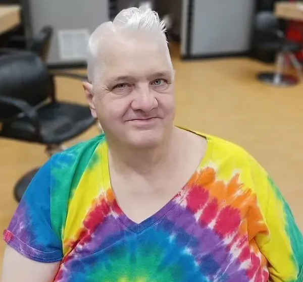 美國發放第一本X性別護照 美國發放第一本X性別護照