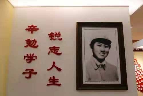 女烈士辛銳：懷孕5個月依然堅持戰鬥，犧牲前腹部中彈，終年23歲