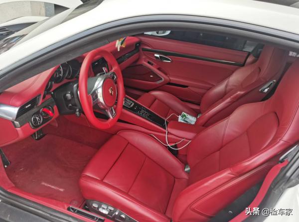 保時捷的牌面，開了7年還能值一輛全新的911！150萬買它值不值？