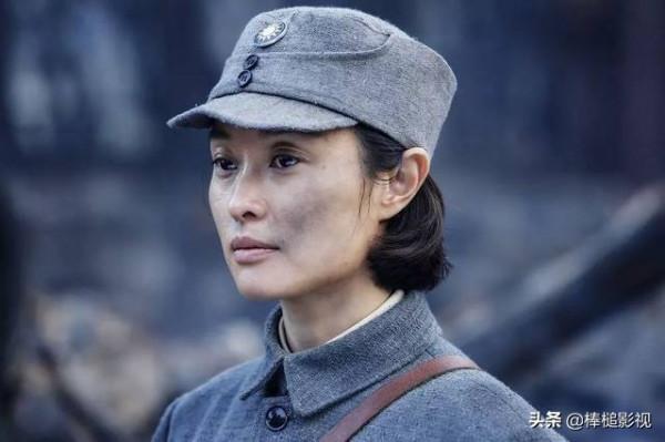 偶像派的就不要演軍人了,讓這12位女演員告訴你,什麼叫軍人氣質 偶像派的就不要演軍人了,讓這12位女演員告訴你,什麼叫軍人氣質