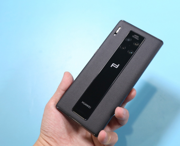 鴻蒙+512GB+麒麟980，12999元跌至3298元，奢華市場跌至中端市場