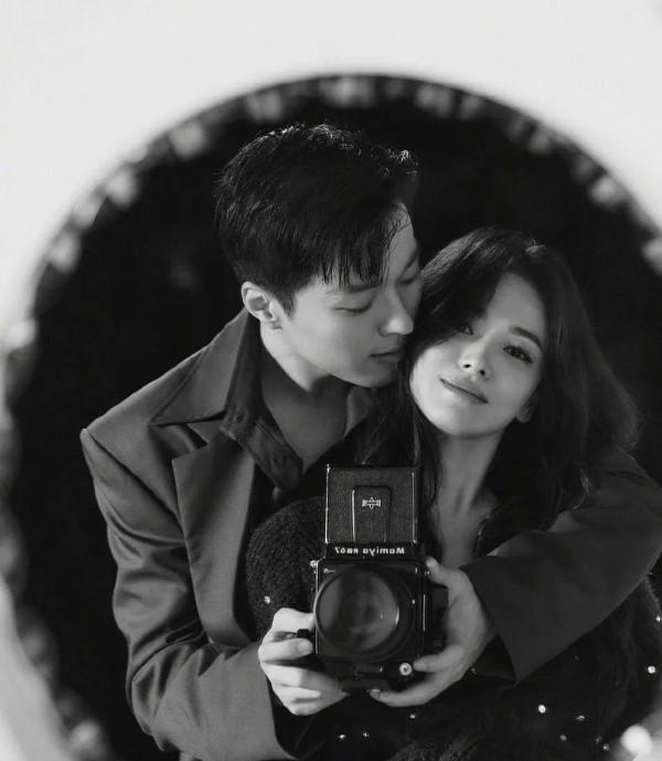 宋慧喬張基龍合體拍時尚大片 姐弟戀氛圍感拉滿 ​​​