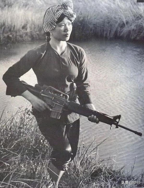 越軍為什麼抗拒解放軍的“繳槍不殺”政策?薩沙問答第72集 越軍為什麼抗拒解放軍的“繳槍不殺”政策?薩沙問答第72集