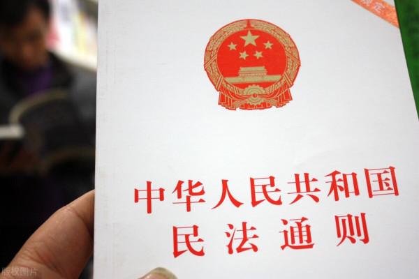 海外流浪九年,回國竟發現自己“死了”,甜美愛情如何變質 海外流浪九年,回國竟發現自己“死了”,甜美愛情如何變質