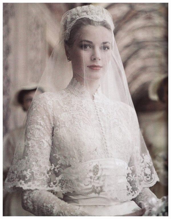 籠罩摩納哥王室700年的詛咒：格蕾絲王妃52歲車禍，兒女婚姻不幸