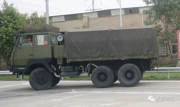 直選列兵駕駛員，入列