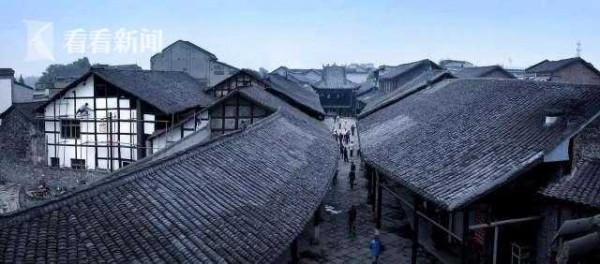 什麼是巴適？在川式老屋裡泡一杯蓋碗茶就知道