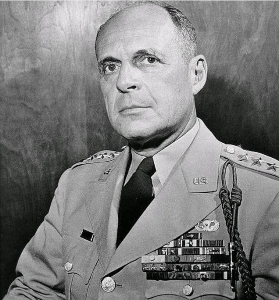 53年李克農建議，分開簽署停戰朝鮮協定，彭德懷：有這個必要嗎？