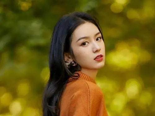 周也又一部古裝玄幻劇來襲,路透造型惹人愛,完全就是個美人坯子 周也又一部古裝玄幻劇來襲,路透造型惹人愛,完全就是個美人坯子