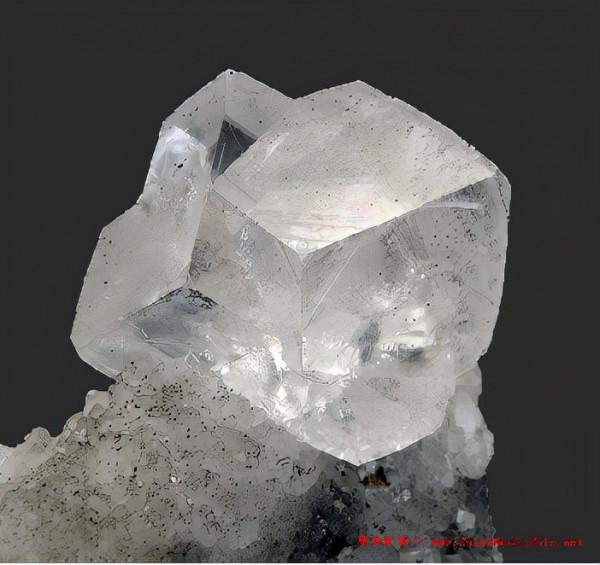 碳酸鹽玉的性質及鑑定 碳酸鹽玉的性質及鑑定