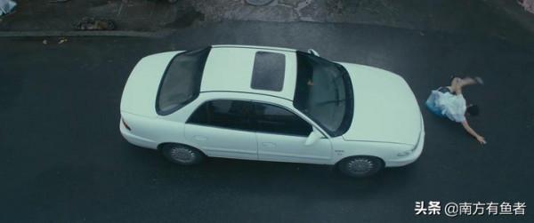 《左耳》黎吧啦的死，李珥活成了她，張漾明白了愛，許弋萎靡不振