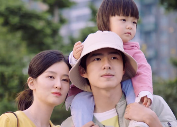 賈玲新片上映4天，斬獲5億票房，豆瓣口碑卻高糊預警了，大片差評