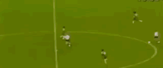 1990年世界盃1/4決賽，萊因克爾臨危救主，非洲雄獅昂首告別