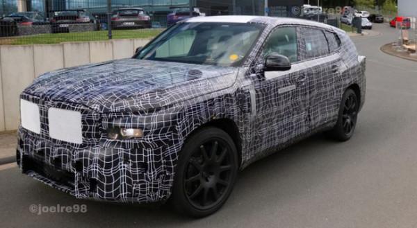 寶馬全新旗艦SUV國內路試諜照曝光 有望年底正式釋出