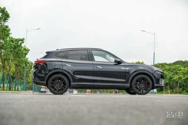 泊車體驗逆天 深度體驗MARVEL R