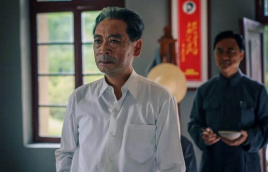 1935年的“周博談話”:你和我不合適做領袖、當統帥 1935年的“周博談話”:你和我不合適做領袖、當統帥