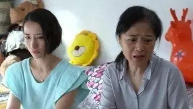 大媽當保姆7年，卻被僱主求婚3次：是想賴我工資？