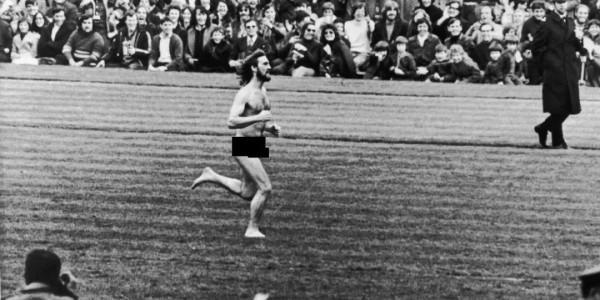 哈佛大學學生集體“裸奔”?名校限制級文化除了哈佛還有耶魯 哈佛大學學生集體“裸奔”?名校限制級文化除了哈佛還有耶魯