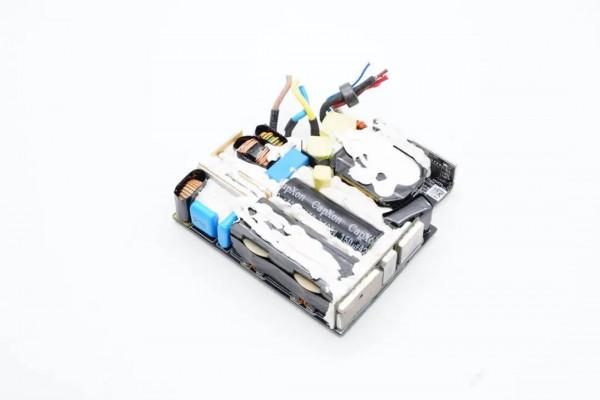 華碩最強遊戲本標配300W電源,內建4顆氮化鎵,內部結構揭曉 華碩最強遊戲本標配300W電源,內建4顆氮化鎵,內部結構揭曉