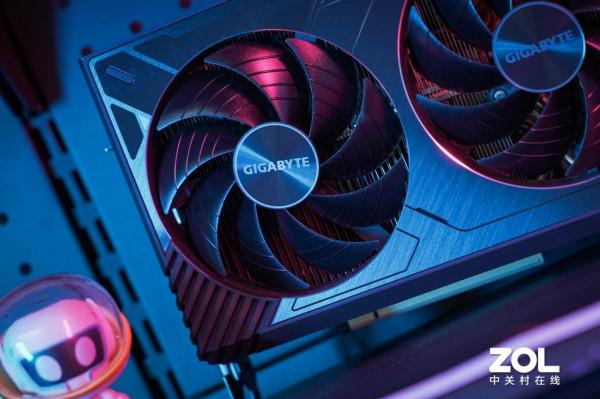 技嘉RTX 3090 Ti魔鷹圖賞 遲來的旗艦卡皇