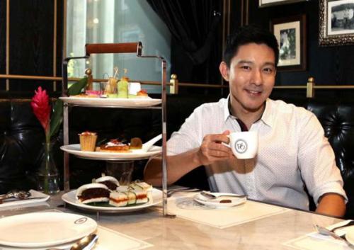 “混血王子”立威廉:人前偶像劇霸總,人後瘋狂女兒奴 “混血王子”立威廉:人前偶像劇霸總,人後瘋狂女兒奴