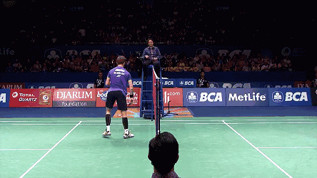 想要網前玩得好，搶佔高點不可少