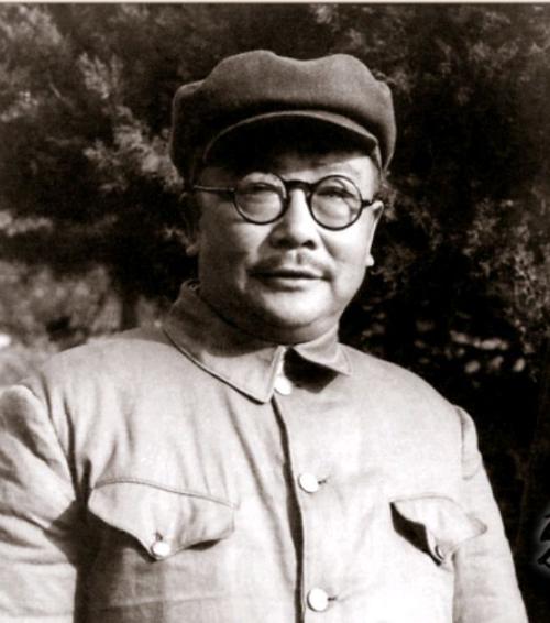 毛主席來到涿縣，守城士兵大喊：沒領導命令，毛主席來了也不開門