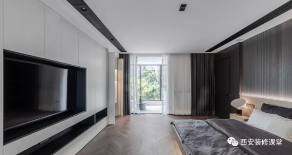 定製衣櫃不僅是一個櫃，延伸出5種功能