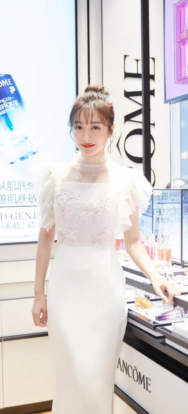 明星超高畫質美圖秦嵐