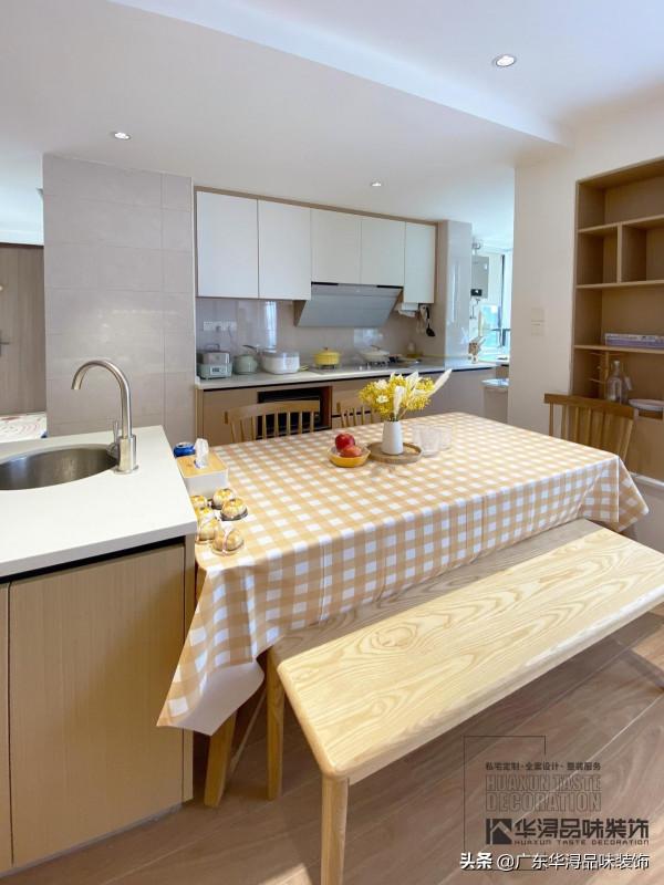 溫馨的現代極簡平層住宅,小清新的餐廳太惹人喜歡了 溫馨的現代極簡平層住宅,小清新的餐廳太惹人喜歡了