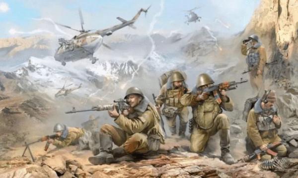 作戰時,5個彈匣才150發子彈,如果打完了,該如何繼續作戰呢? 作戰時,5個彈匣才150發子彈,如果打完了,該如何繼續作戰呢?