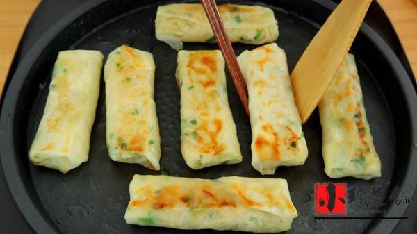 教你用蘿蔔做菜盒，不用發麵，皮薄餡大，鮮香味美，全家人都愛吃