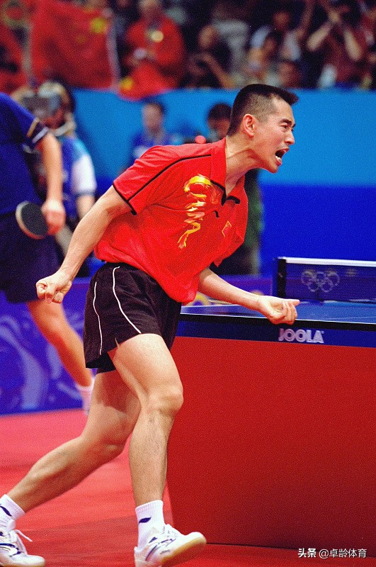 中國體壇大事件（2000），陶璐娜奧運首金，孔令輝捍衛國球榮譽