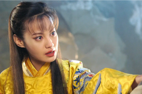 空氣裡有酵母？九億少女的夢變油膩，頂流鹿晗都難逃發福